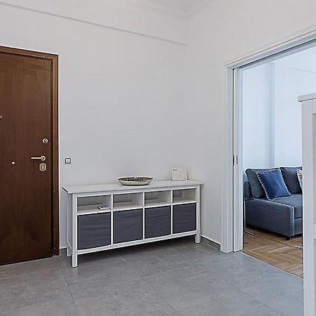 Spacious two bedroom apartment in Central location Atenas Exterior foto