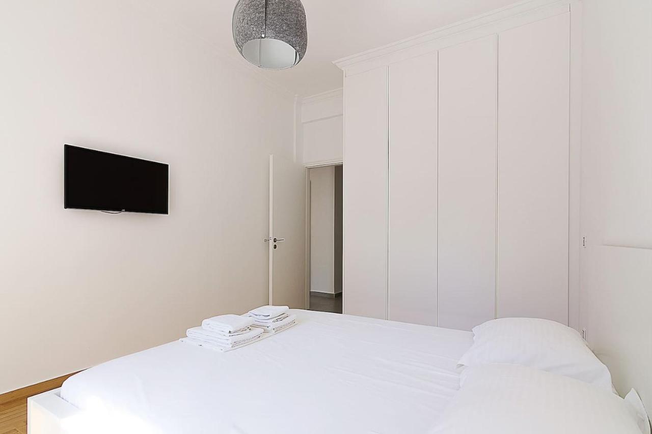 Spacious two bedroom apartment in Central location Atenas Exterior foto