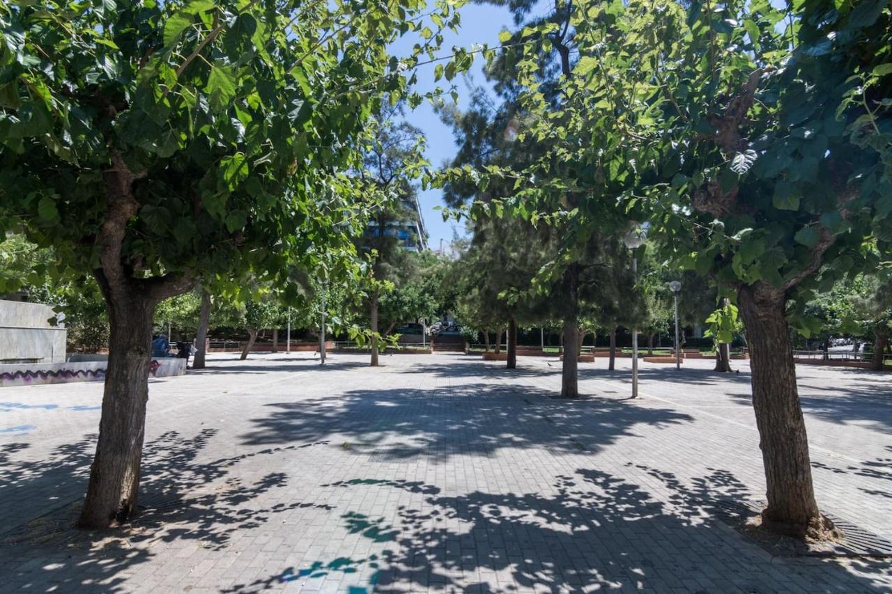 Spacious two bedroom apartment in Central location Atenas Exterior foto