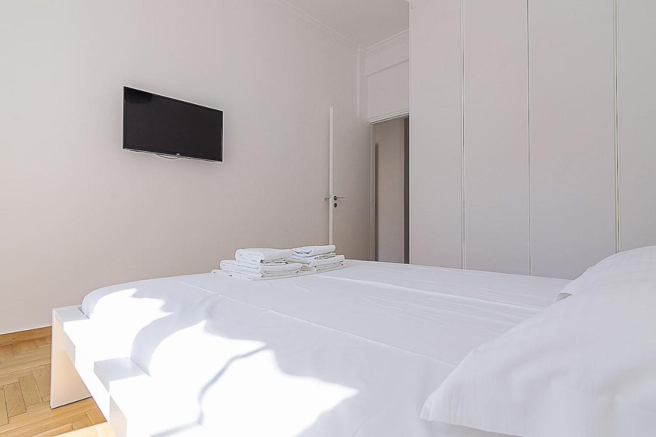 Spacious two bedroom apartment in Central location Atenas Exterior foto