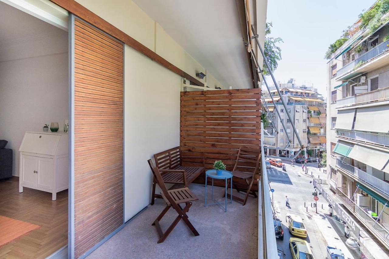 Spacious two bedroom apartment in Central location Atenas Exterior foto
